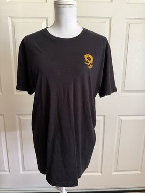 LG Black Short-Sleeve Tee with Yellow Skull Chest Graphic